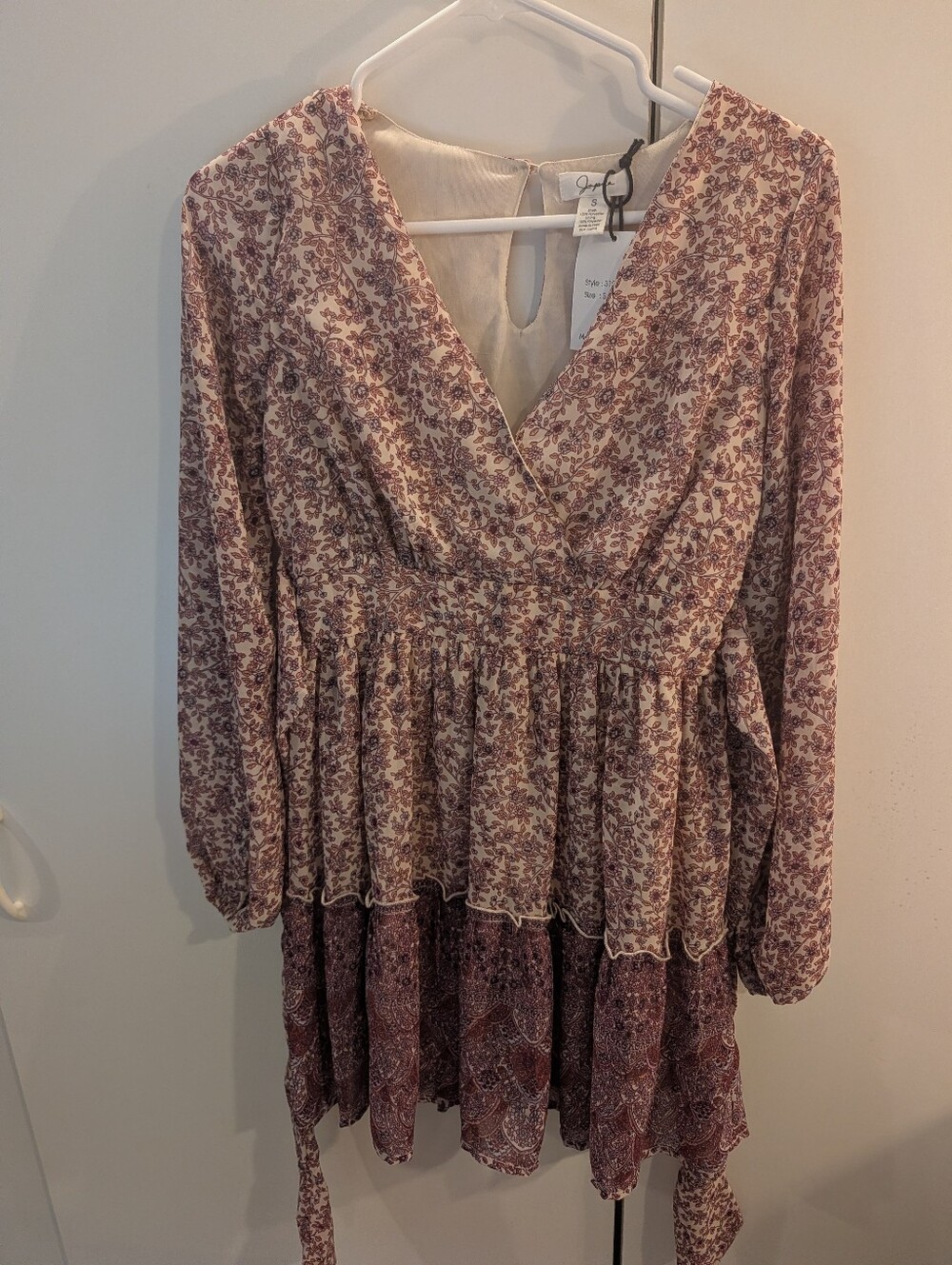 Japna Woman's Small Rose Floral Keyhole Dress NWT